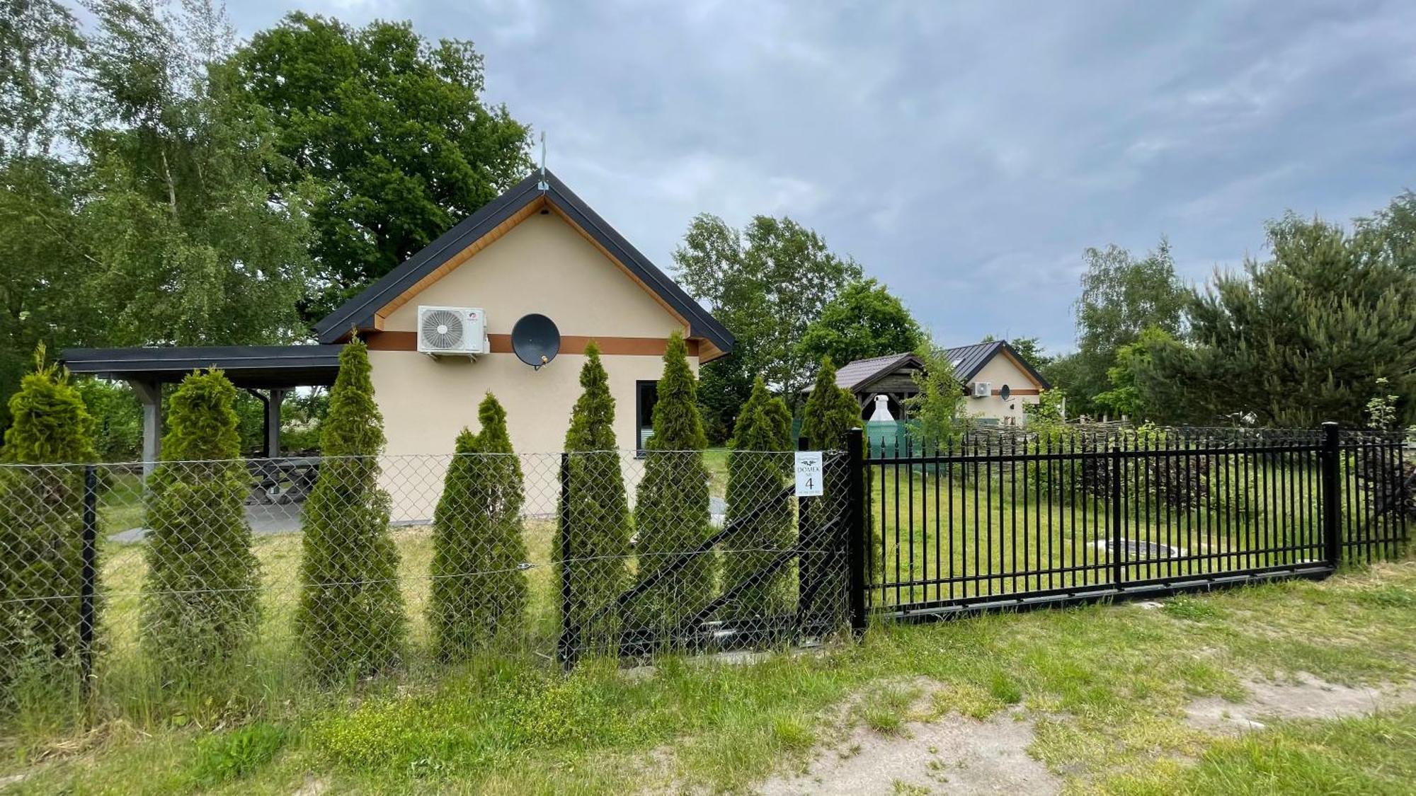 Domki Pod Debami Choczewo Exterior foto