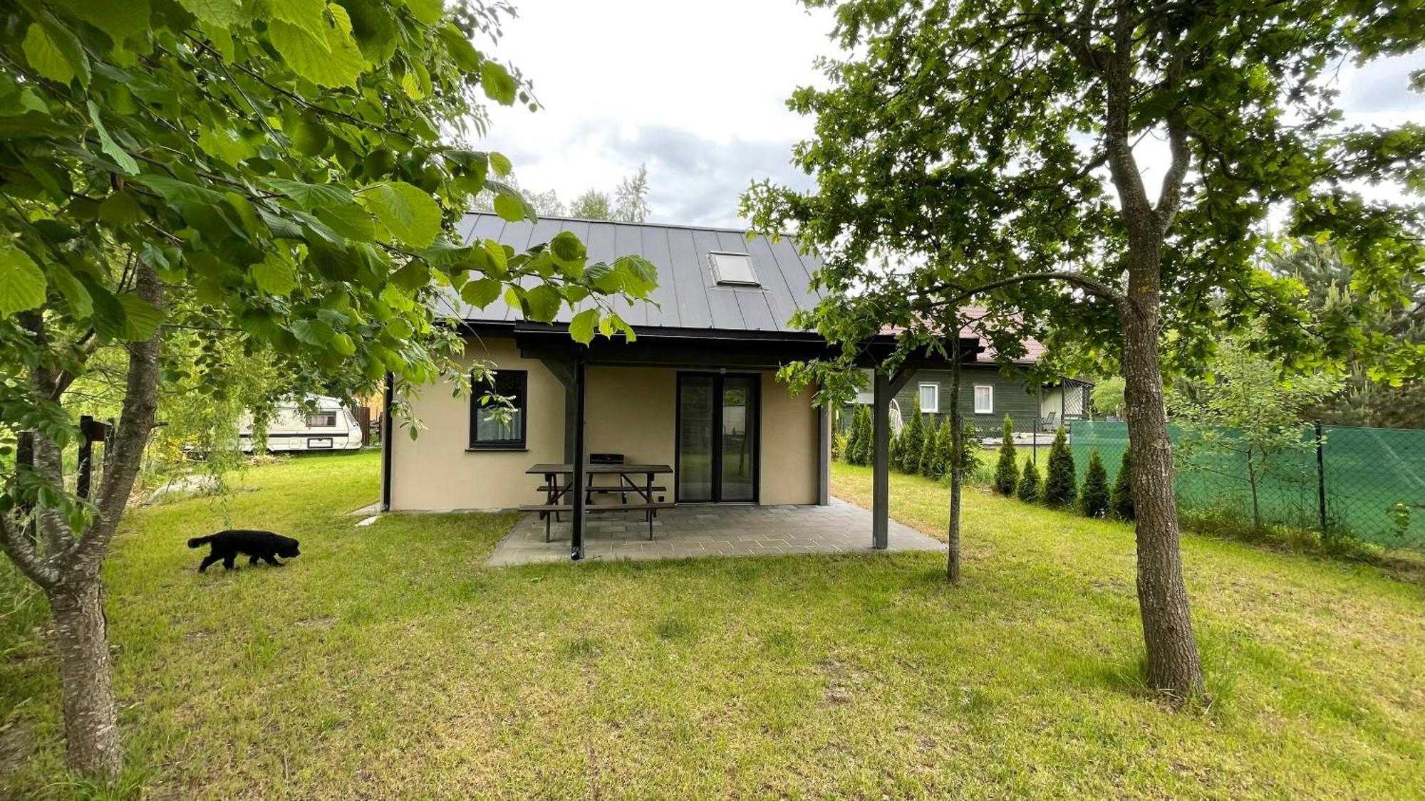 Domki Pod Debami Choczewo Exterior foto